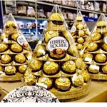 Kẹo socola ferrero rocher hình tháp 350gr của Nga