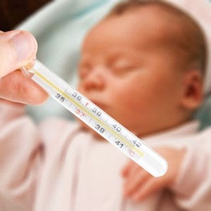 CÁC BỆNH THƯỜNG GẶP Ở TRẺ SƠ SINH VÀ CÁCH XỬ TRÍ